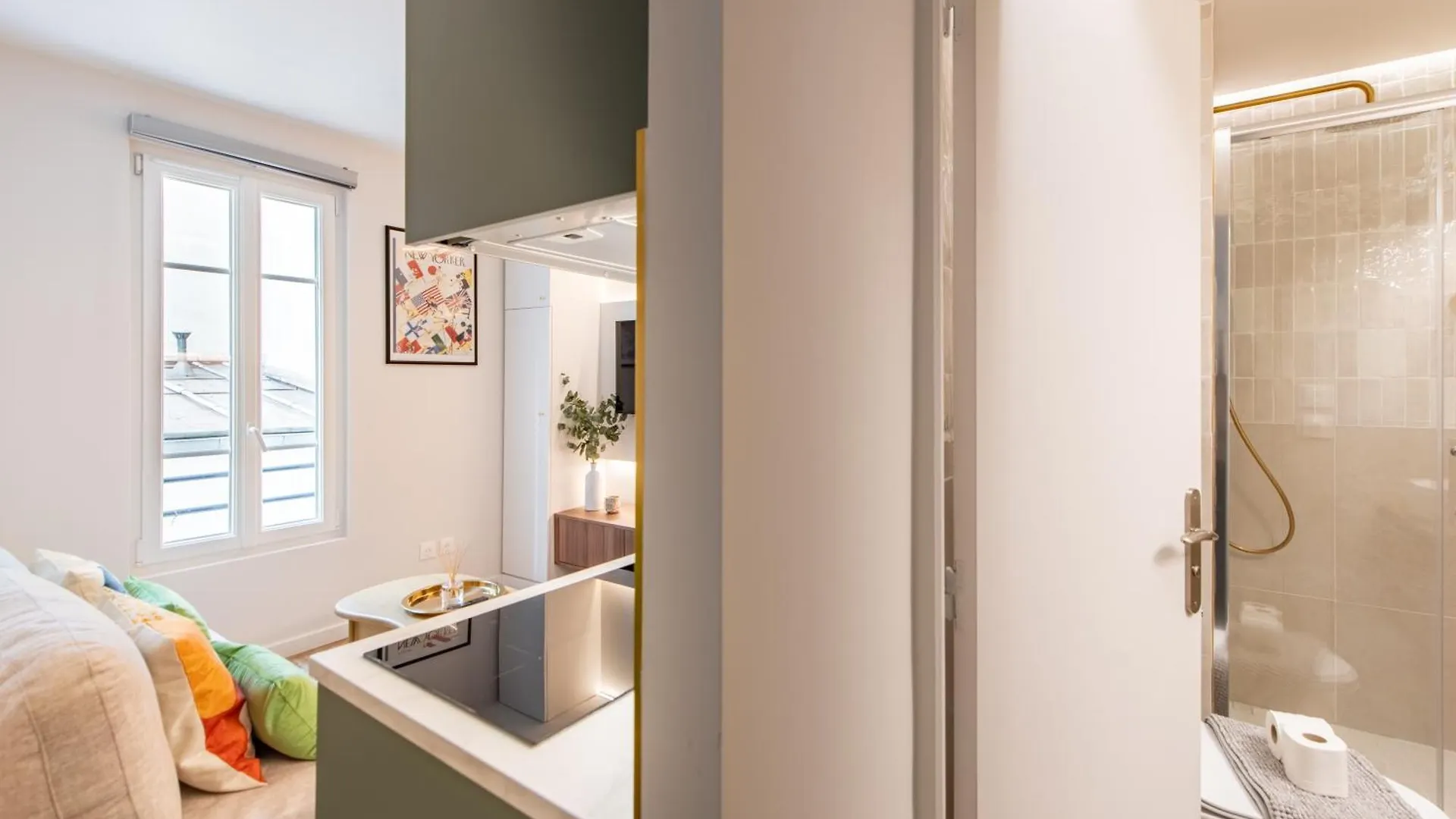 Apartamento Stunning Tiny Studio - 5 Min To Eiffel Tower - Sleeps 2P Paris França