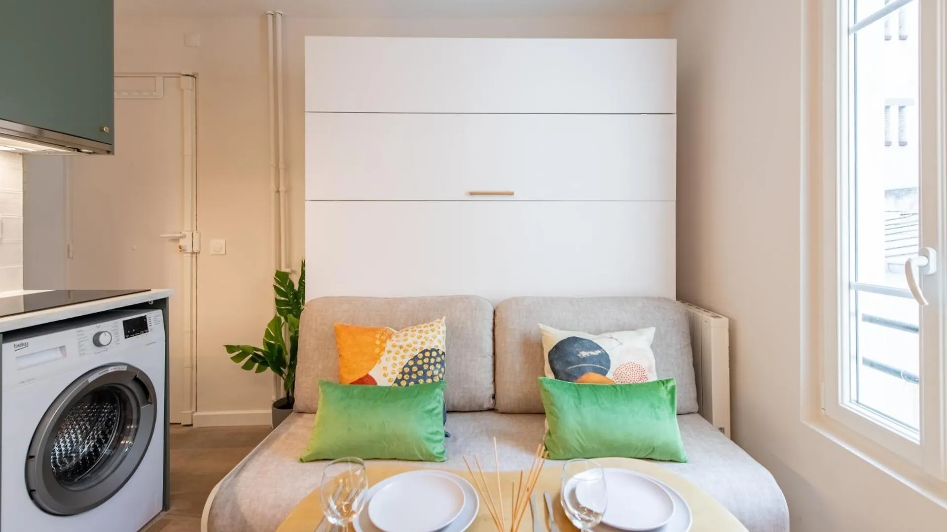 Appartement Stunning Tiny Studio - 5 Min To Eiffel Tower - Sleeps 2P Parijs Frankrijk